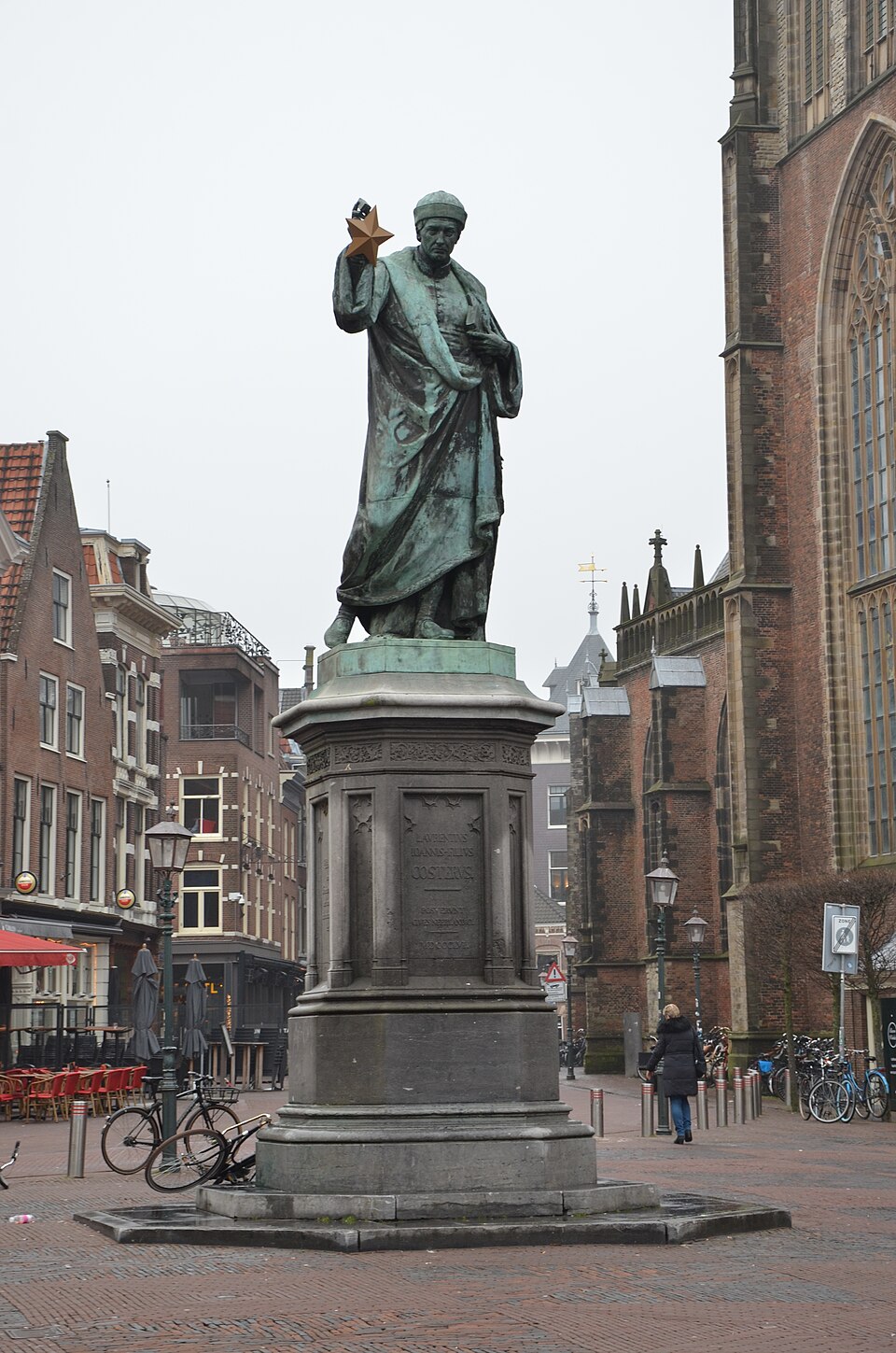 Standbeeld Laurens Janszoon Coster